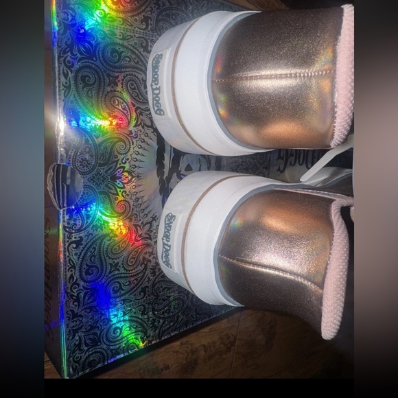 New Skechers x Snoop Dogg Slip-Ins Snoop Velvet Snoop Women's Slip On Size 7.5 - Picture 9 of 15